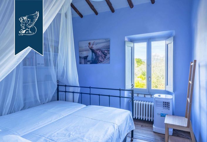 Image No.29-7 Bed Villa for sale