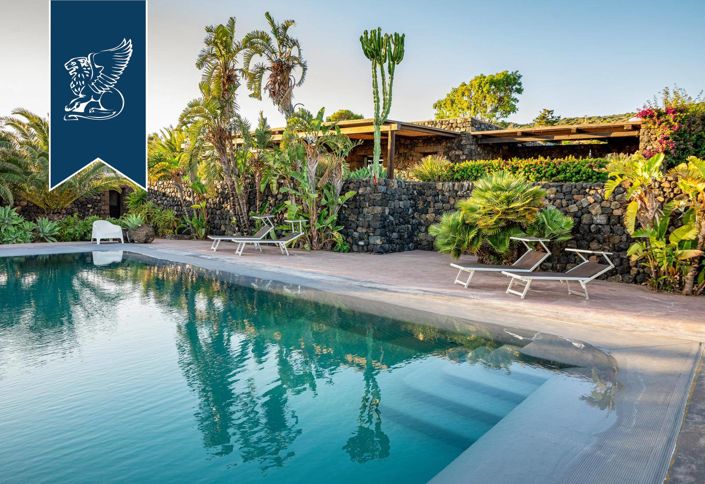 Image No.6-Villa de 12 chambres à vendre à Pantelleria