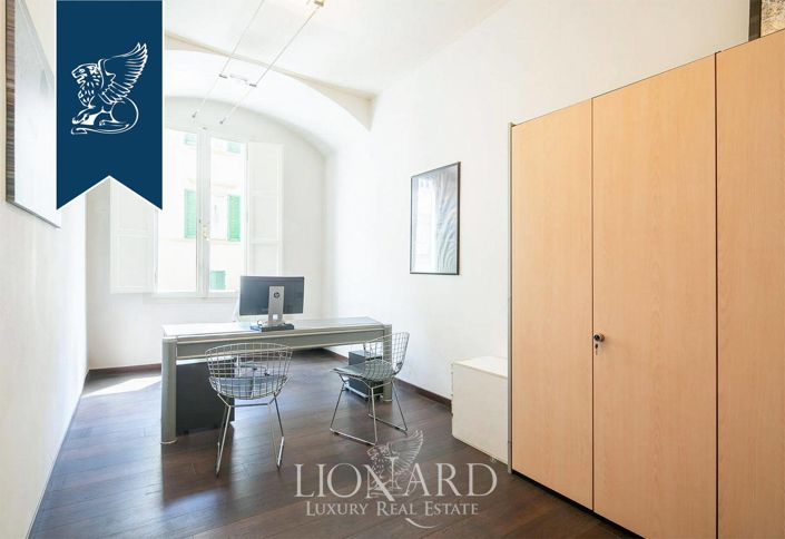 Image No.12-5 Bed Apartment for sale