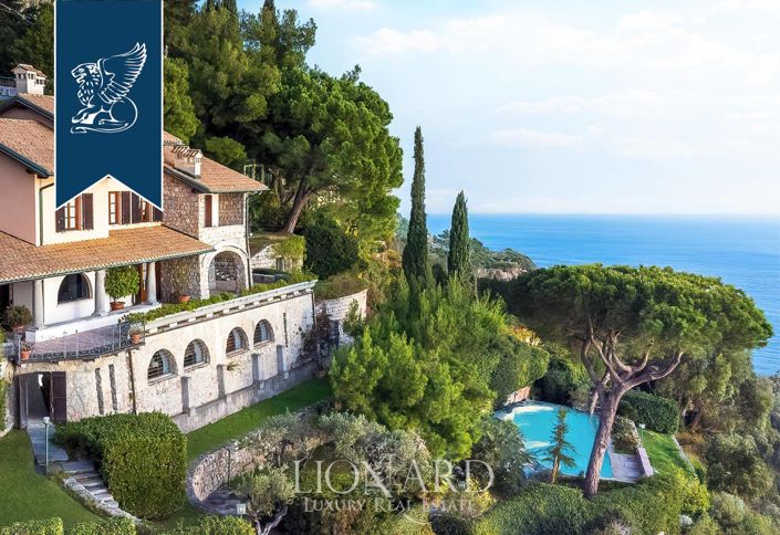 Image No.1-Villa de 8 chambres à vendre à Ventimiglia