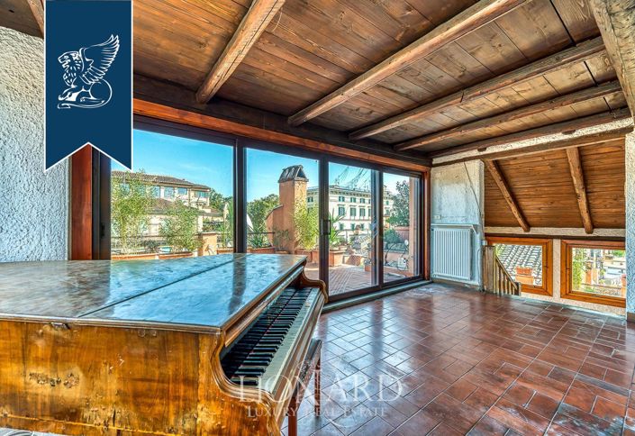 Image No.3-6 Bed Apartment for sale