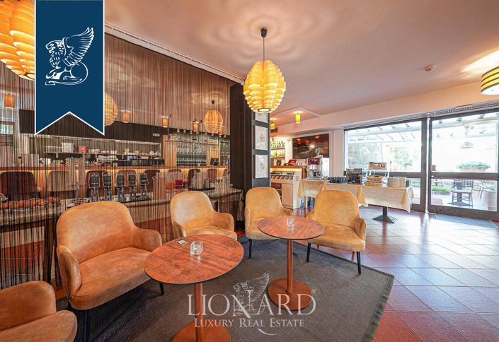 Image No.4-20 Bed Hotel for sale