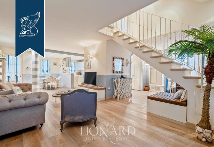 Image No.4-4 Bed Villa for sale