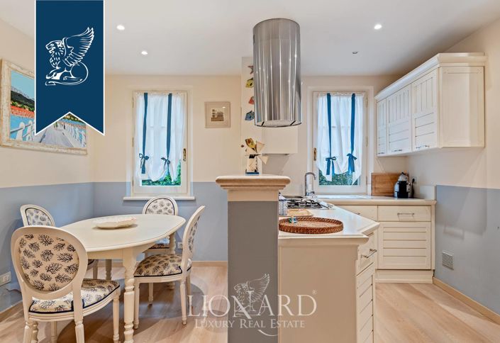 Image No.5-4 Bed Villa for sale