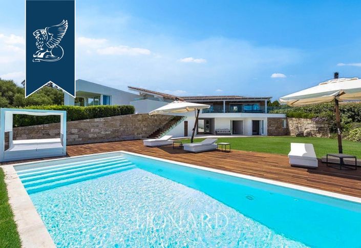 Image No.1-Villa de 7 chambres à vendre à San Teodoro