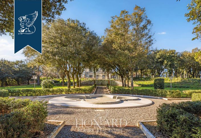 Image No.18-11 Bed Villa for sale