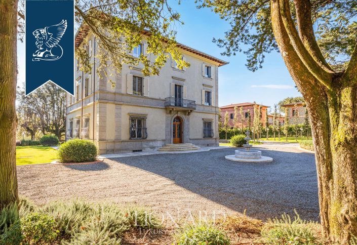 Image No.6-11 Bed Villa for sale