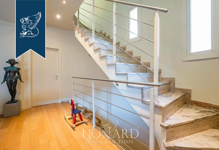 Image No.11-3 Bed Villa for sale