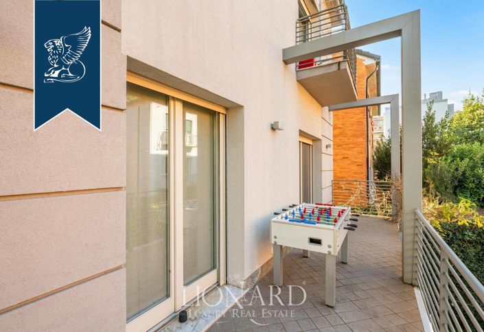 Image No.18-3 Bed Villa for sale