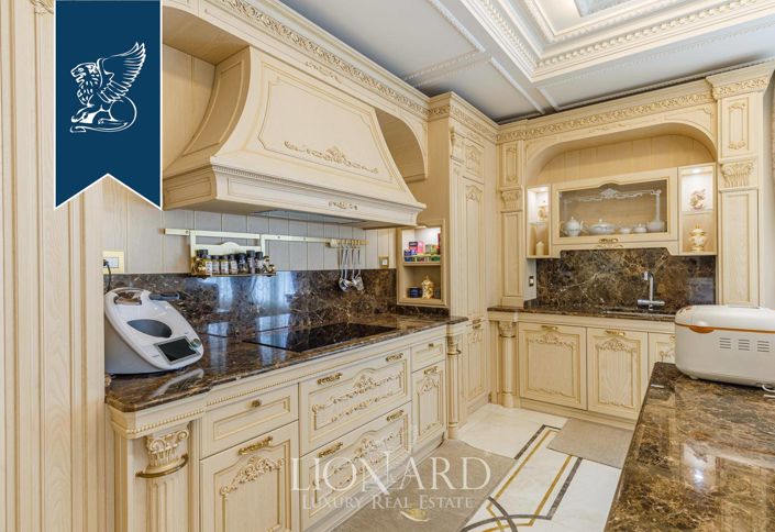 Image No.11-Propriété de 5 chambres à vendre à Buti