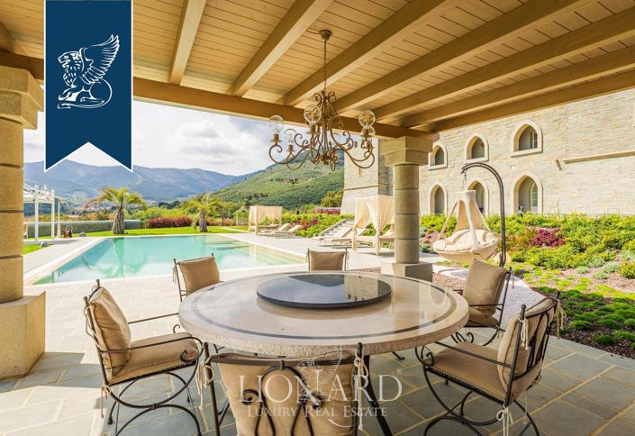 Image No.3-Propriété de 5 chambres à vendre à Buti