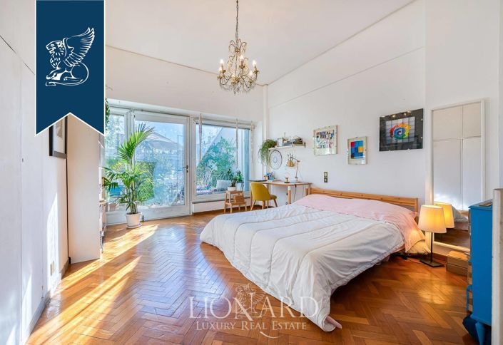 Image No.13-5 Bed Apartment for sale