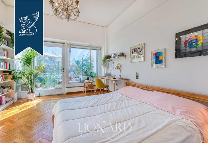 Image No.14-5 Bed Apartment for sale