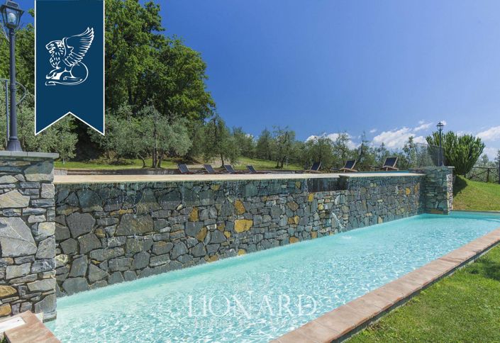 Image No.15-10 Bed Villa for sale