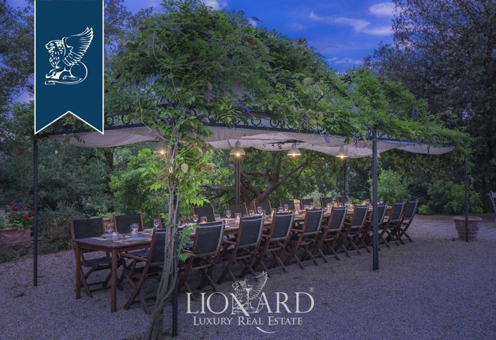 Image No.21-10 Bed Villa for sale