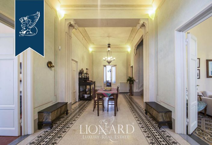 Image No.27-10 Bed Villa for sale