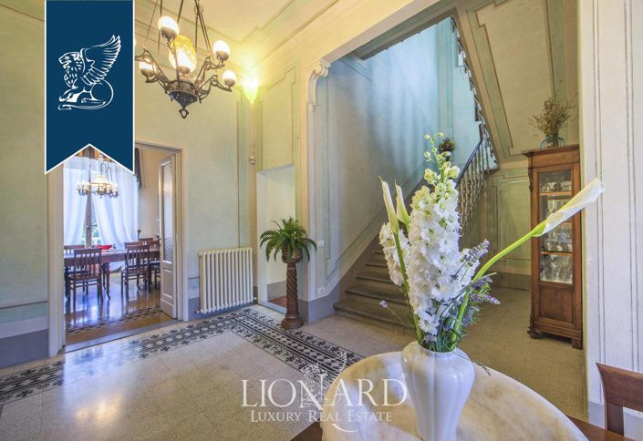 Image No.30-10 Bed Villa for sale