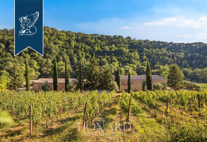 Image No.11-2 Bed Farmhouse for sale