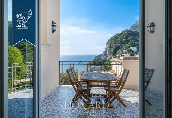 Image No.15-Propriété de 14 chambres à vendre à Capri