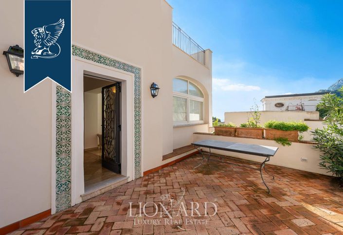 Image No.18-Propriété de 14 chambres à vendre à Capri