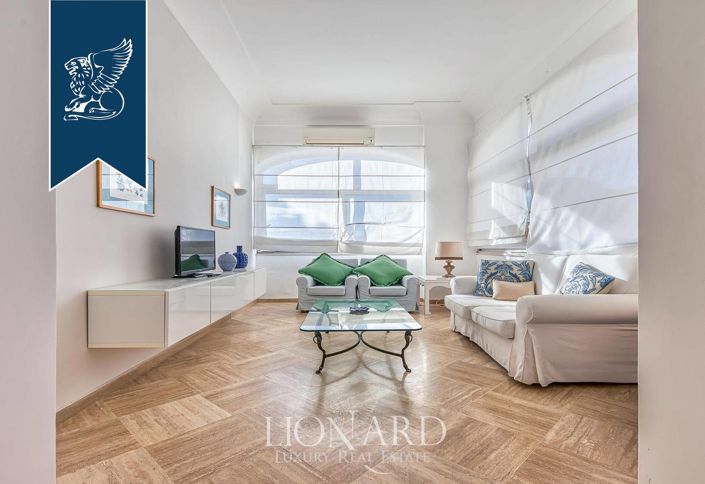 Image No.8-Propriété de 14 chambres à vendre à Capri