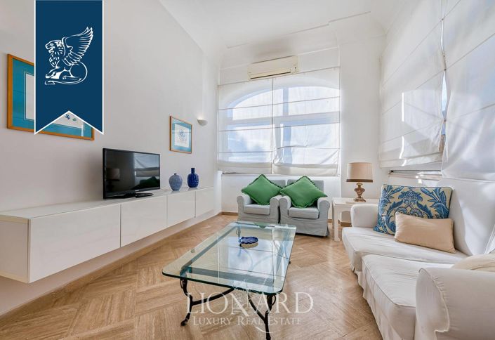 Image No.9-Propriété de 14 chambres à vendre à Capri