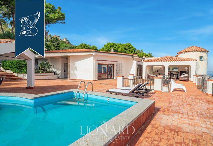 Image No.4-Villa de 5 chambres à vendre à Palermo