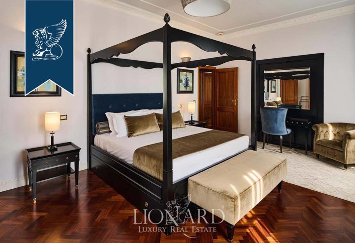 Image No.17-5 Bed Villa for sale