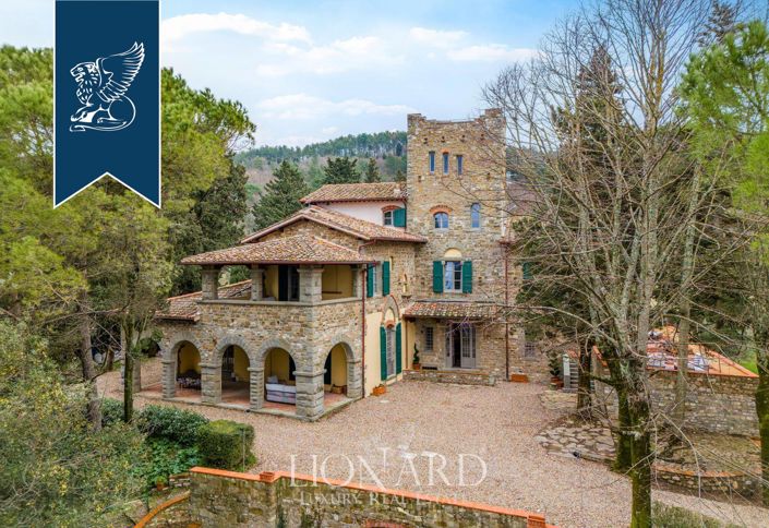 Image No.1-10 Bed Villa for sale