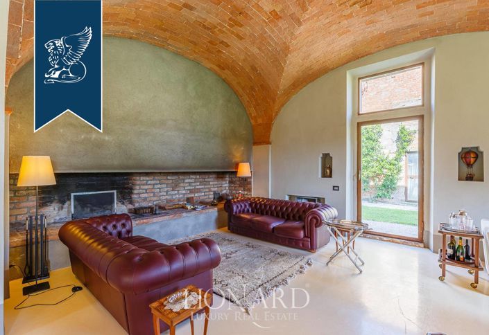 Image No.15-5 Bed Villa for sale