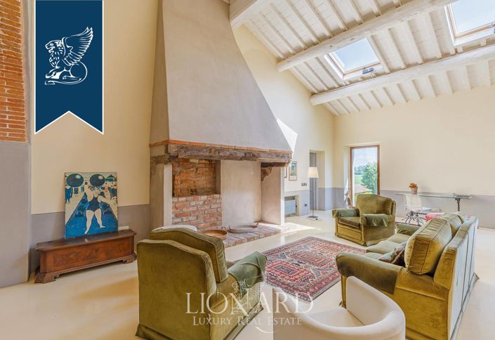 Image No.20-5 Bed Villa for sale