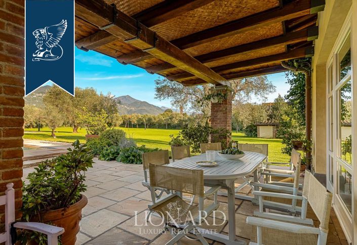 Image No.8-3 Bed Villa for sale