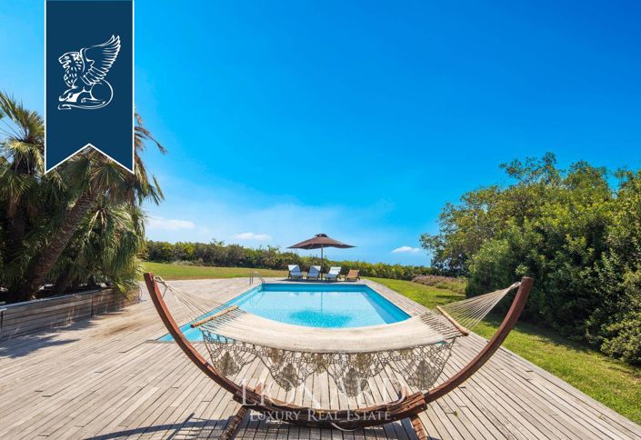 Image No.8-6 Bed Villa for sale