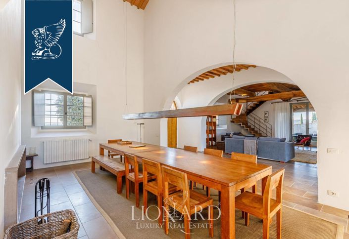 Image No.36-12 Bed Farmhouse for sale