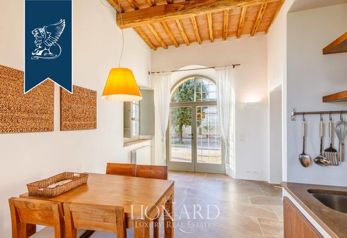 Image No.54-12 Bed Farmhouse for sale