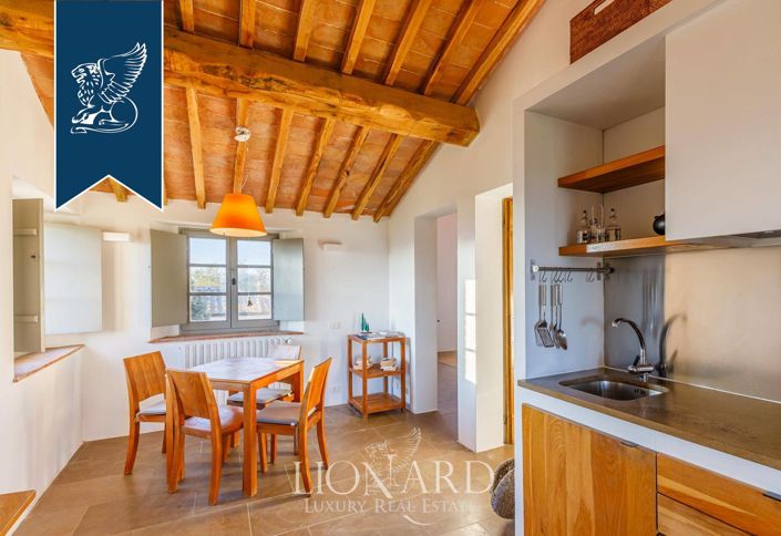 Image No.57-12 Bed Farmhouse for sale