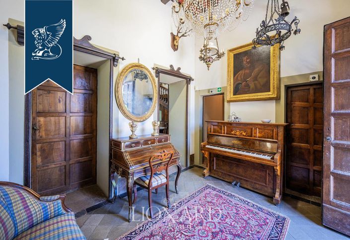 Image No.18-3 Bed Villa for sale