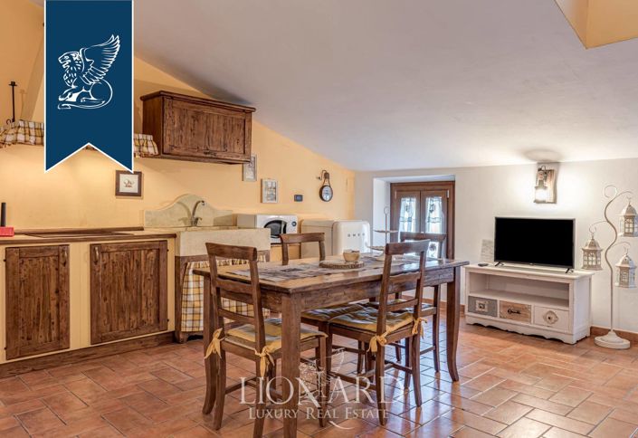 Image No.25-Ferme de 5 chambres à vendre à Arezzo