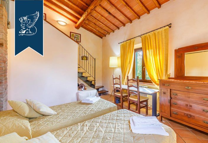 Image No.31-Ferme de 11 chambres à vendre à Certaldo