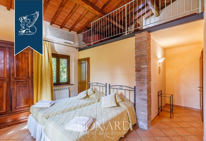 Image No.33-Ferme de 11 chambres à vendre à Certaldo