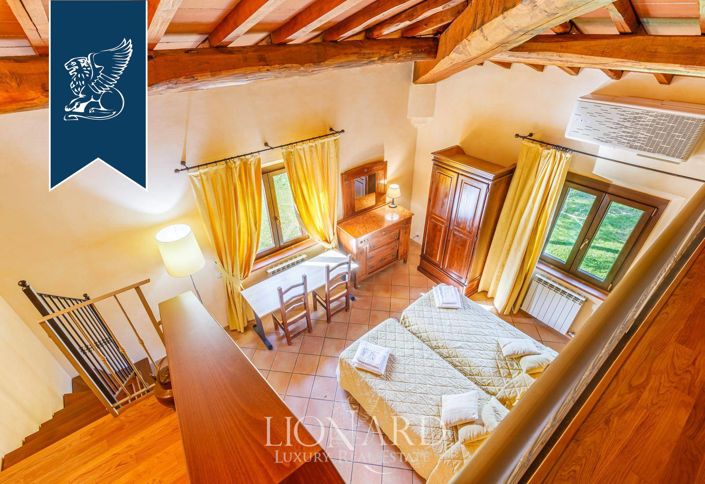 Image No.34-Ferme de 11 chambres à vendre à Certaldo