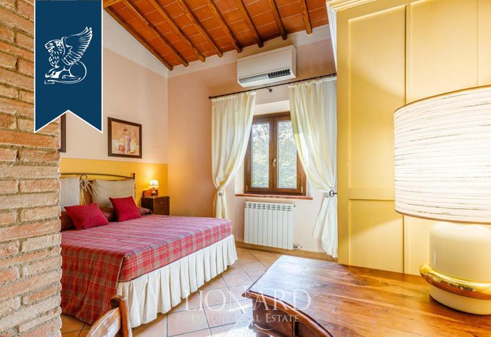 Image No.36-Ferme de 11 chambres à vendre à Certaldo