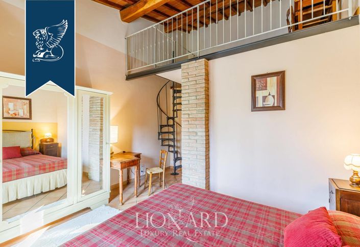 Image No.41-Ferme de 11 chambres à vendre à Certaldo