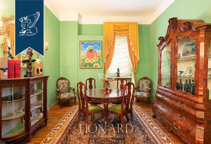 Image No.20-6 Bed Villa for sale