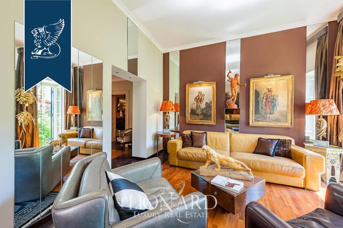 Image No.21-2 Bed Property for sale