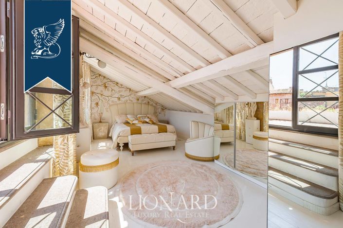 Image No.33-2 Bed Property for sale