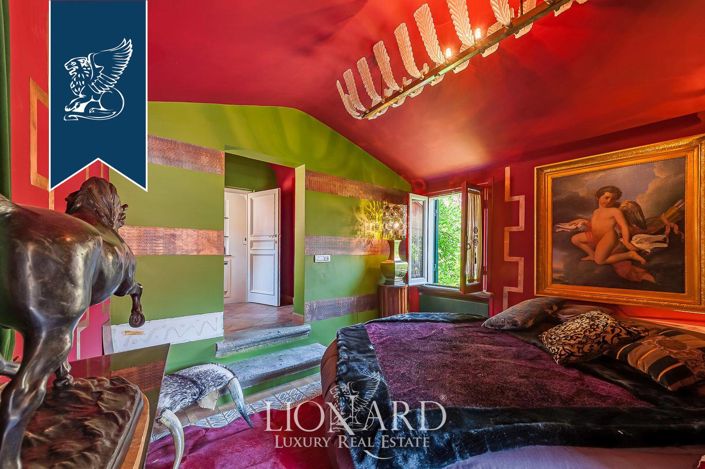 Image No.40-2 Bed Property for sale