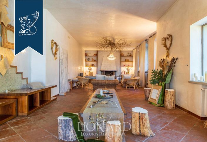 Image No.13-6 Bed Villa for sale