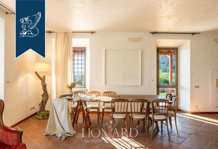 Image No.15-6 Bed Villa for sale