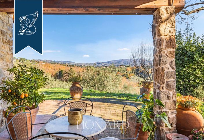 Image No.9-30 Bed Farmhouse for sale